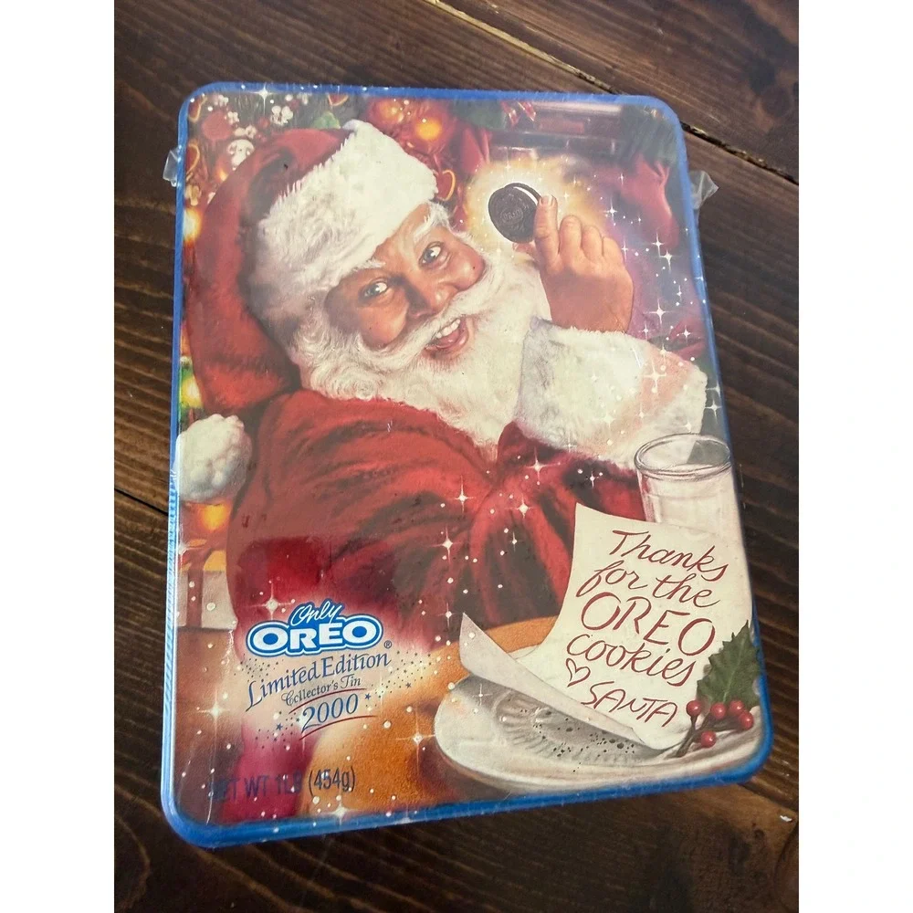 Vintage Oreo Limited Edition 2000 Christmas Santa Collector Tin Factory Sealed